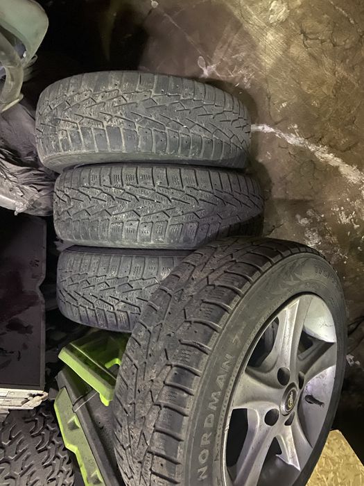 Комплект дисков с резиной