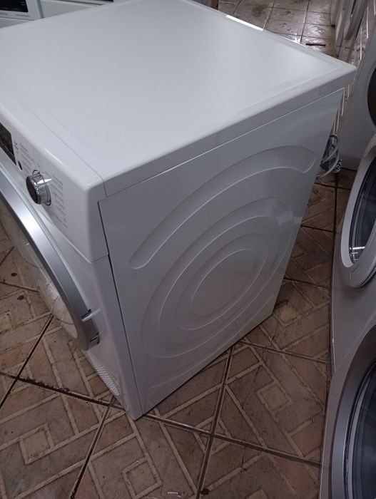 Сушилня с термопомпа Бош Bosch Serie 4 A++ 8кг 2 години гаранция!