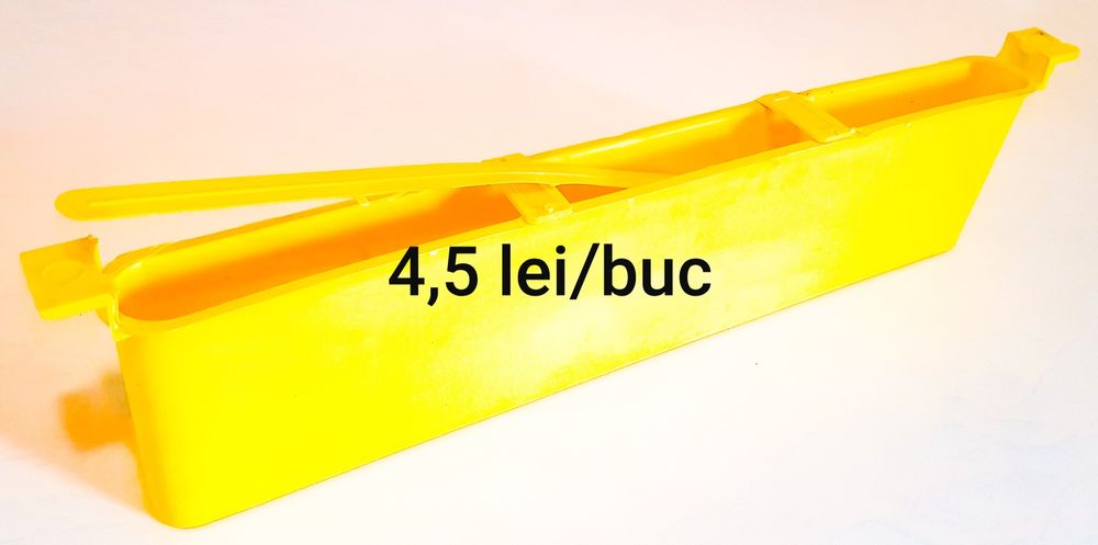 Hranitor cu plutitor pentru albine1 L