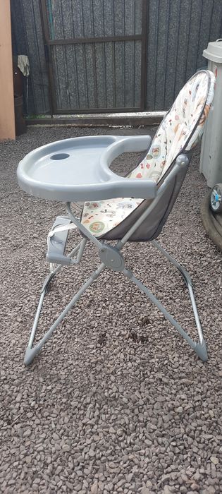 Детский стульчик для кормления