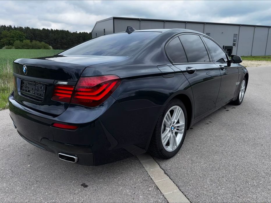 BMW 740 XDRIVE M Germania