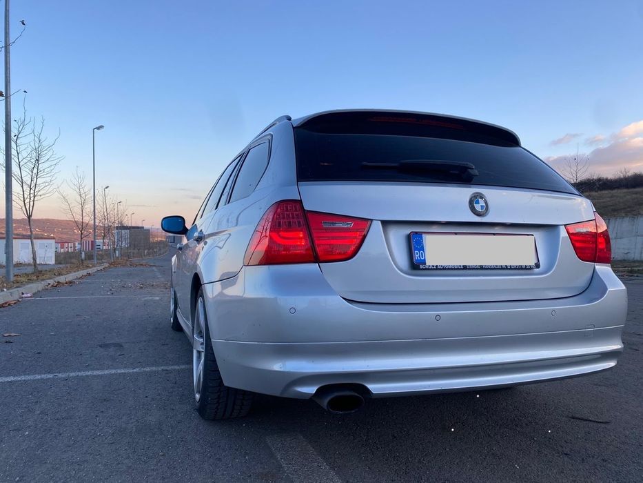 BMW E91 facelift 318d 2.0d / euro 5 / BMW seria 3