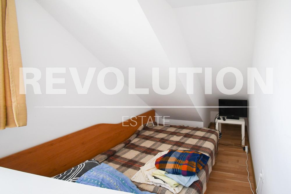 Двустаен апартамент в ж.к. Симеоново .