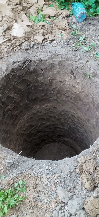 Копаем землю ямы