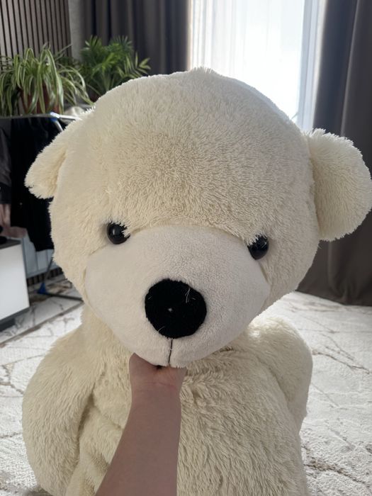 Продам игрушку медведя