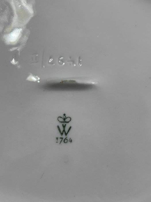 Продам статуэтку антикварную