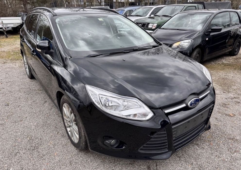 Dezmembrez Ford Focus mk3 An 2013 Motorizare 998 Benzină Import Germania