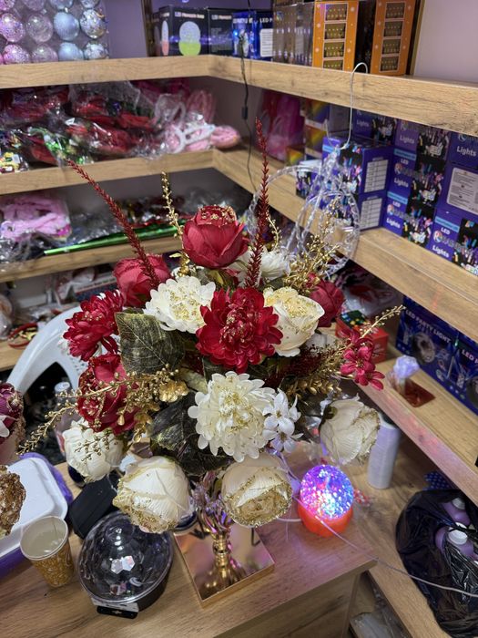 Gul ,suniy, stol bezagi