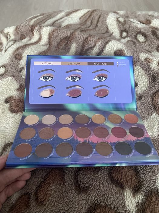 Paleta fard pleoape Midnight Wonder