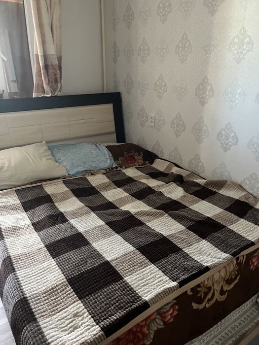 Спалный кровать.