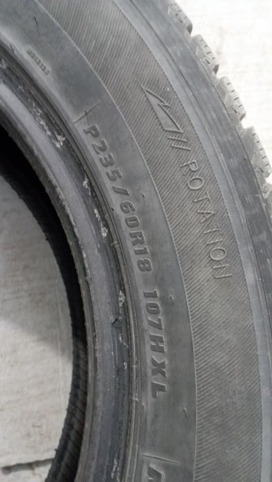 Зимние шины 235/60 R18