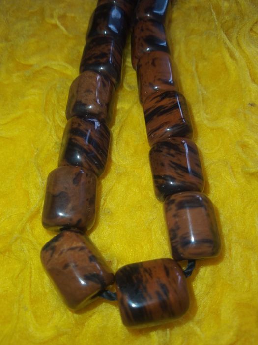 Кехлибарена броеница