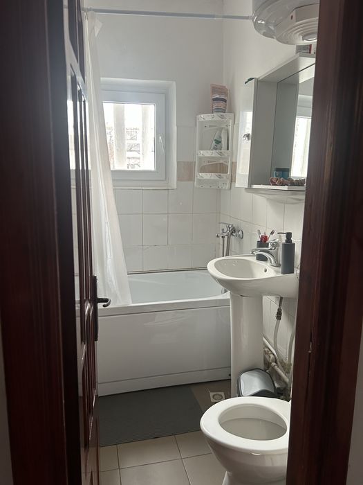 Inchiriez apartament Focsani