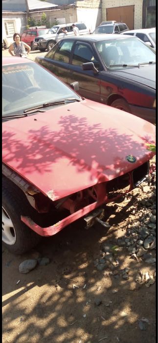 Продам BMW E36 в аварийном состояние