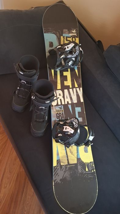 Vând Set complet Snowboard  Boți placă