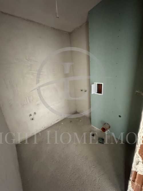 Продава се Двустаен апартамент в Пловдив, Кючук Париж - 76 кв.м за 725 €/кв.м - Снимка #7