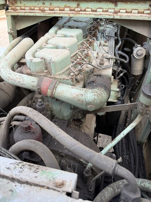 Vand sau dezmembrez vola liebherr l541