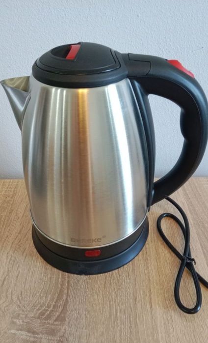 Чайник электрический новый