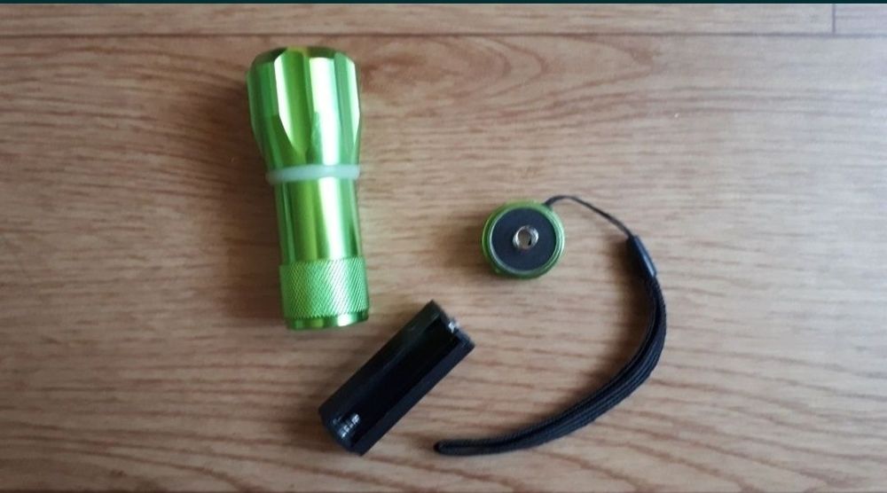 Фонарик карманный + Монокль