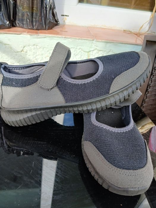 Дамски Обувки сиви, с дебела подметка