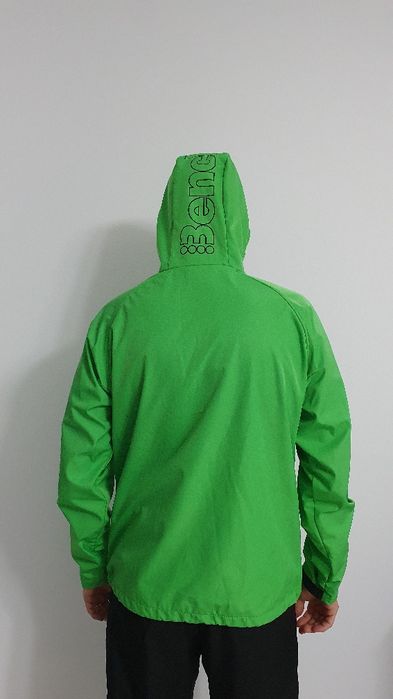 Geaca Bench mărimea M