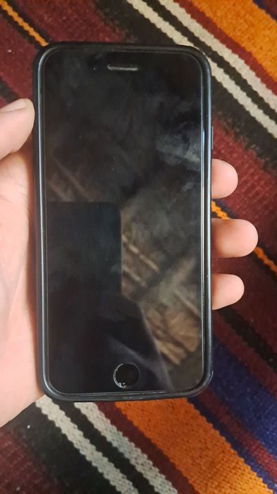 Iphone 8. Kafolati bilan