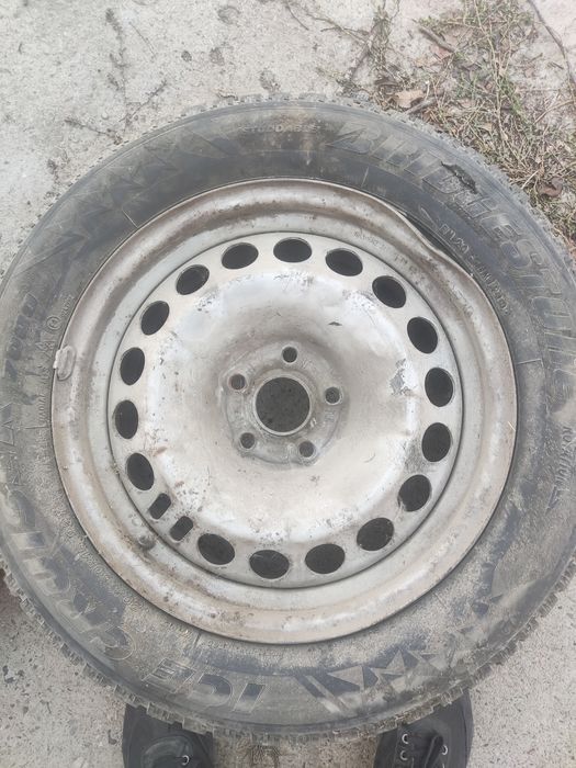 Шина Р16 с диском