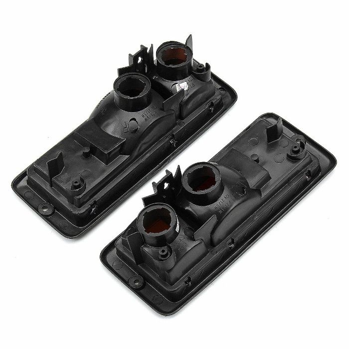 LAMPA SPATE (din bara) Mitsubishi Pajero MK 2 - Fabricatie 1991-1996