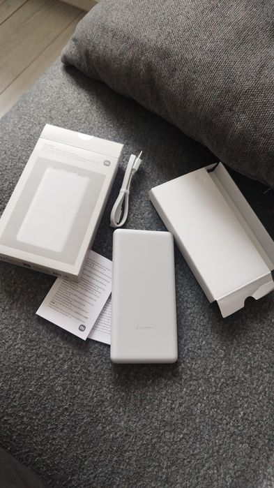 Power bank с MagSafe