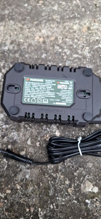 Зарядно и акумулаторна батерия 20V 4Ah PARKSIDE