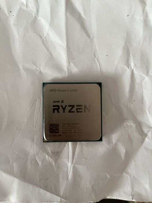 процессор Ryzen 3 3200g
