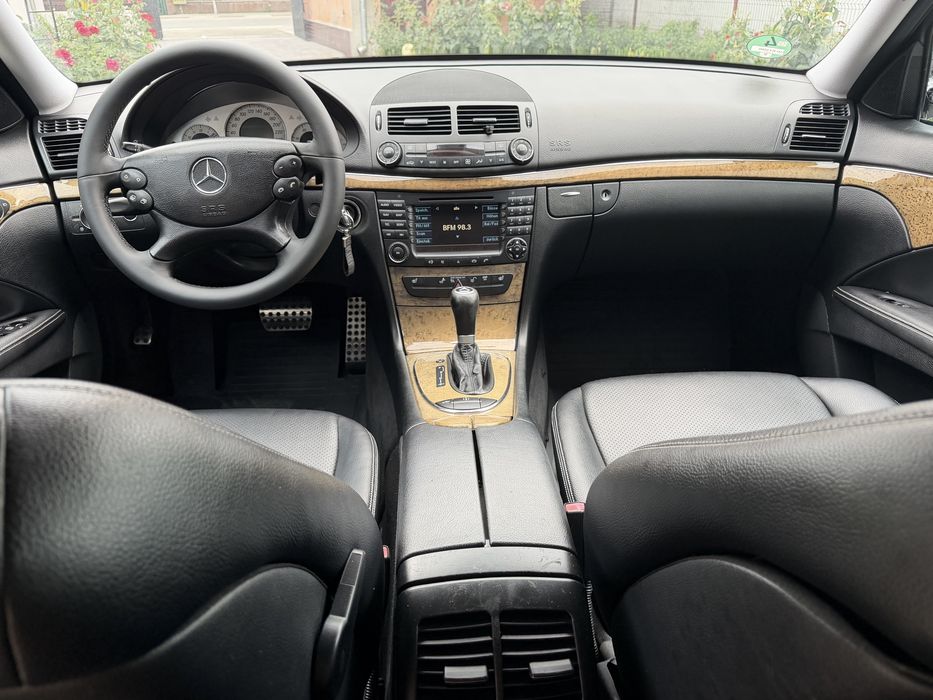 Mercedes  Benz  E class W211 420 CDI
