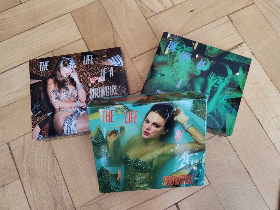 Taylor Swift - Deluxe CD box set - The Life of a Showgirl