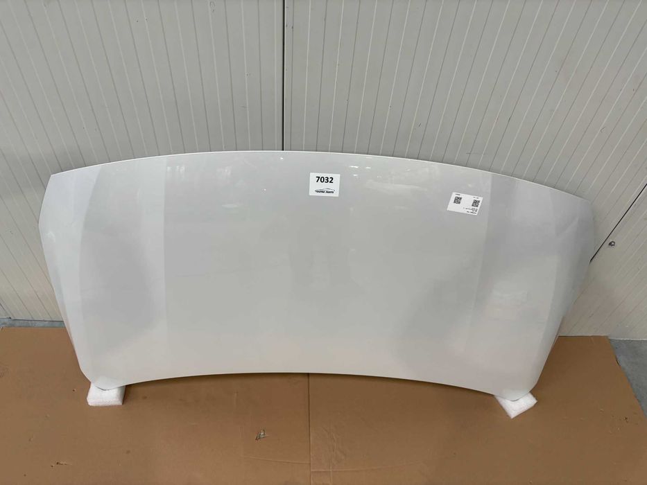 Оригинален Преден Капак За БМВ У06 8737107 BMW U06 Mineral-Weiss Metallic
