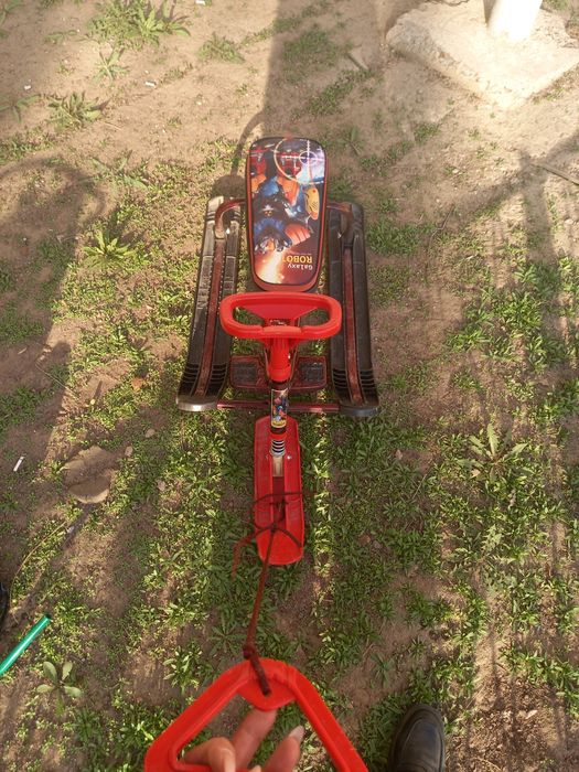 Срочно, продам сани