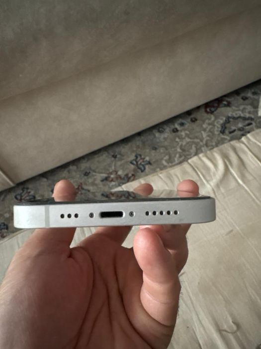 iPhone 14 128 GB (White)