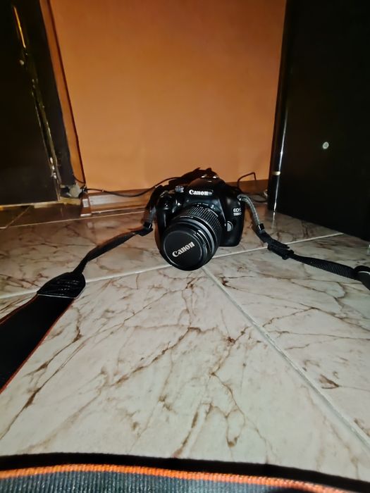 Фотоапарат Canon