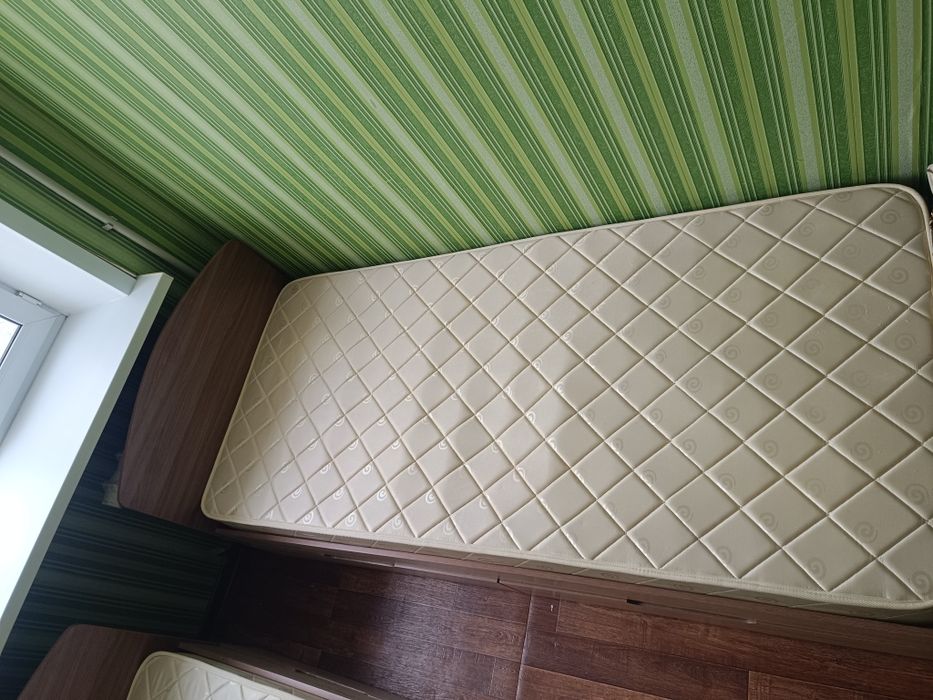 Продам две кровати