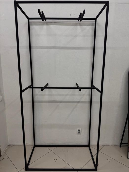 Рейлы вешалки для одежды стойки