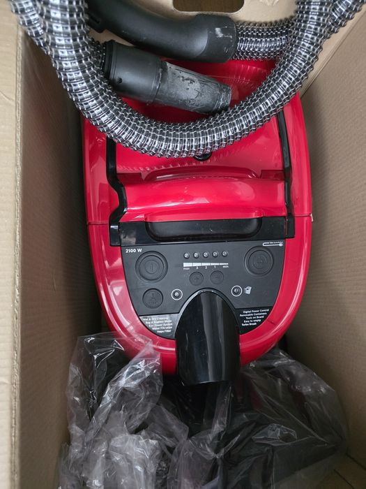 Продам пылесос Bosch