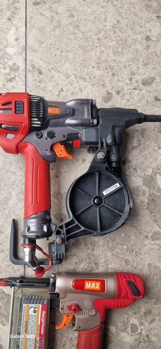 Max pistol pneumatic de cuie ,capse