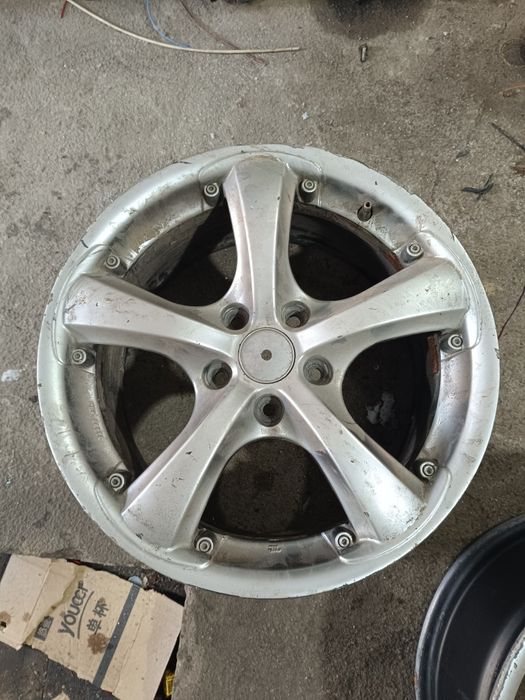 Диски R17 5x112 Alutec Germany