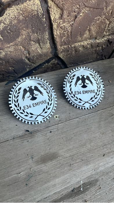 Значок емперия на bmw е34