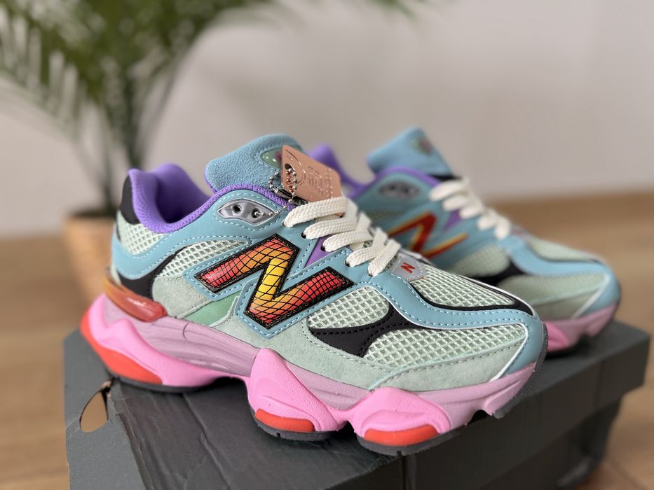 Дамски маратонки New Balance 9060
