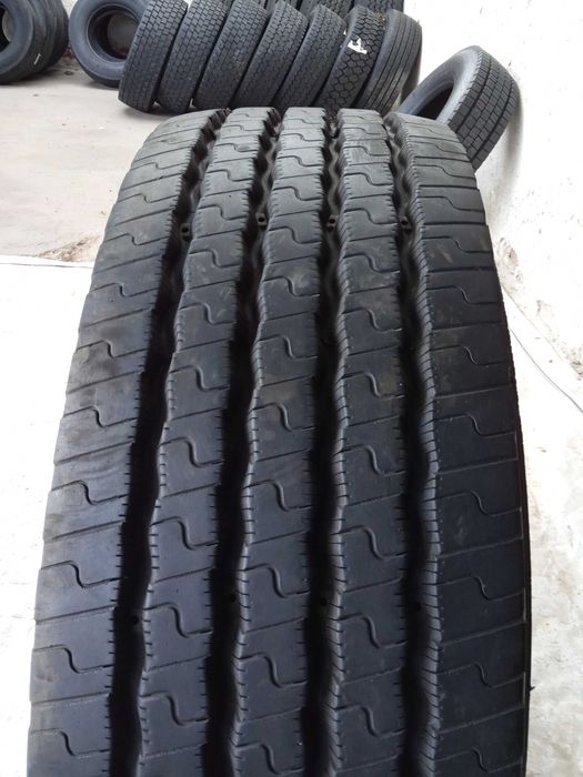 1 тежкотоварна гума 305/70R19.5 Michelin XZE2+ 148/146L DOT2520Germany