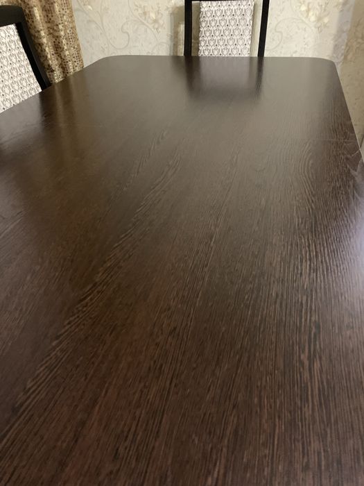 Продам стол без стульев раздвижной