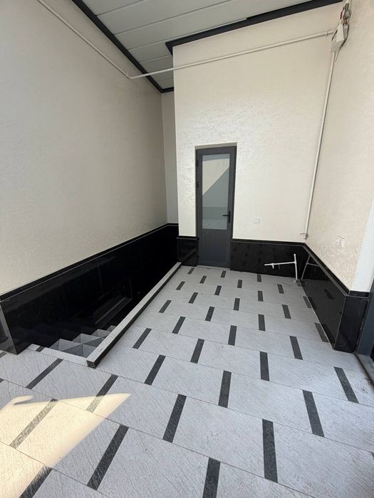 Продаётся Евродом,Янгихаёт,Чорток 4х ком.1.7 соток (95000&)