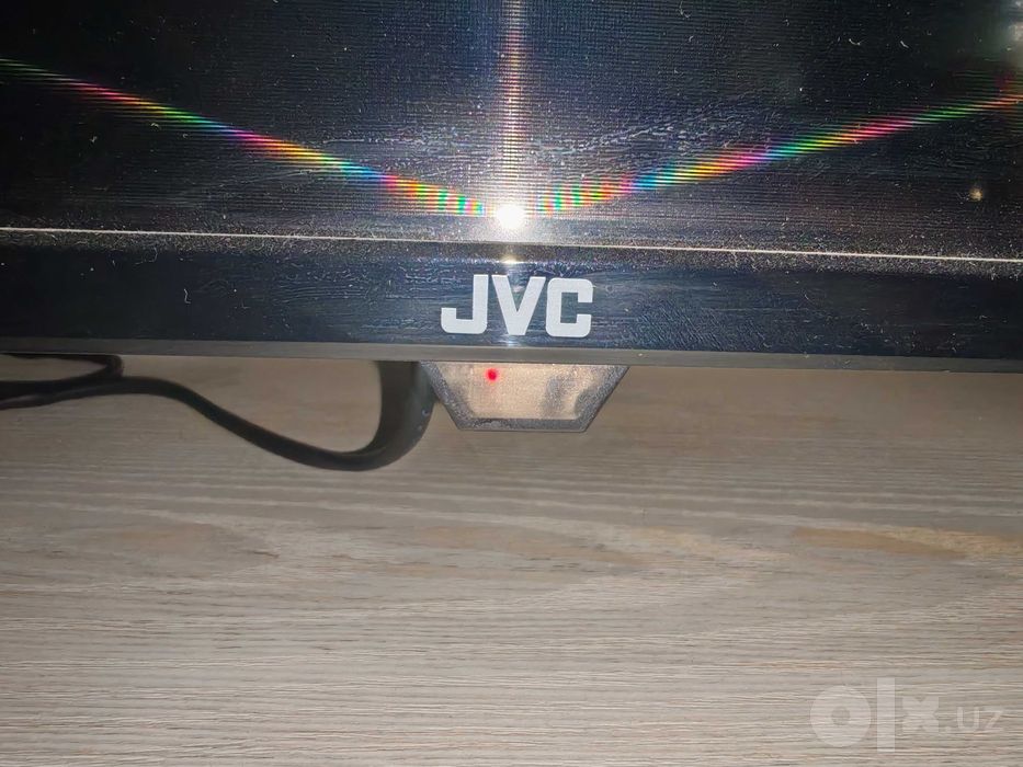 JVC телевизор 32