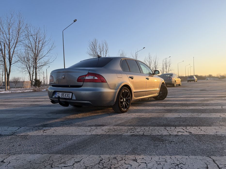 Skoda Superb 2 2009 2.0 170 cp