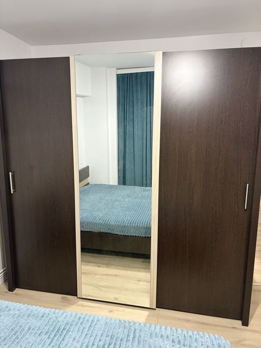 Dormitor pat+dressing